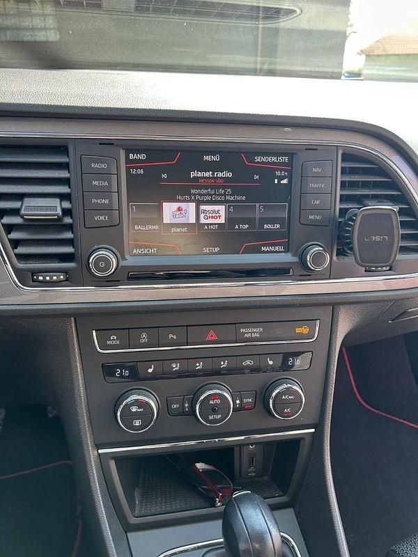 Gebraucht Seat Leon ST FR 150 PS (110 kW) 2016 Rot Kombi