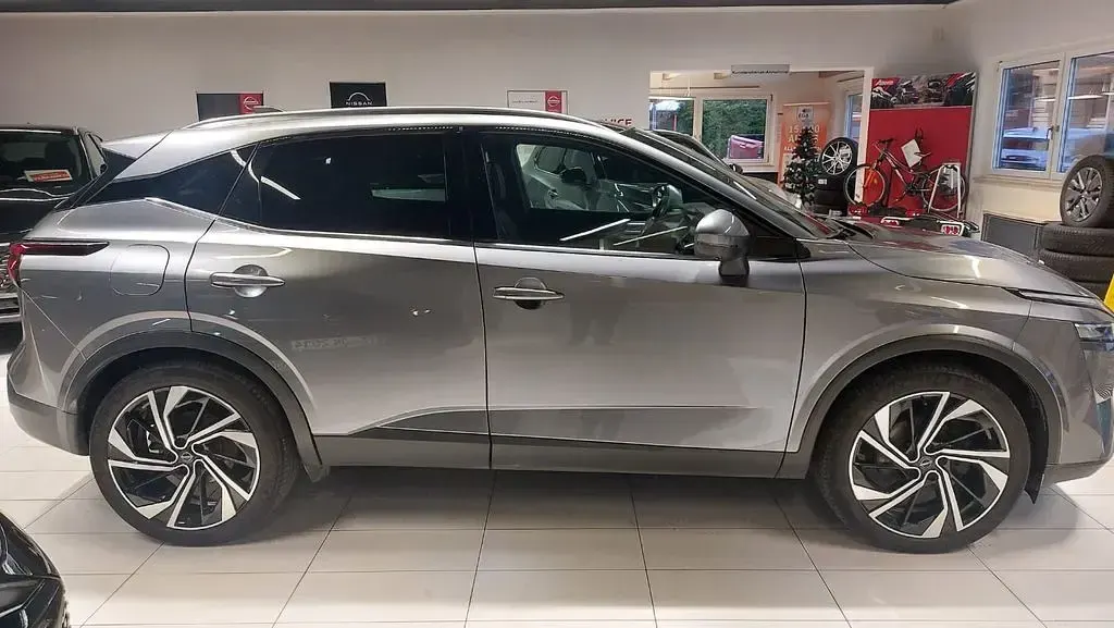 Gebraucht Nissan Qashqai Tekna+ 158 PS (116 kW) 2022 Grau SUV