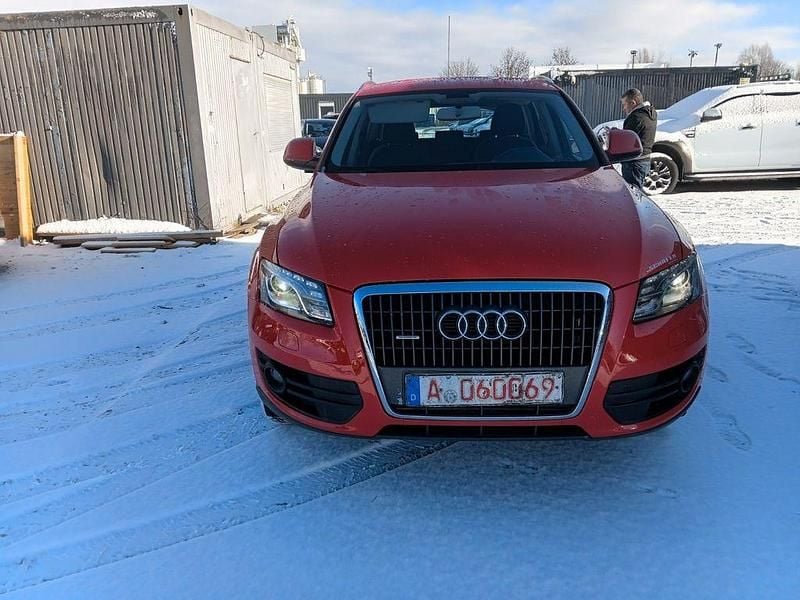 Rot Gebraucht 2011 Audi Q5 Design SUV | 9.990 € (Superpreis) - Bild 1/4