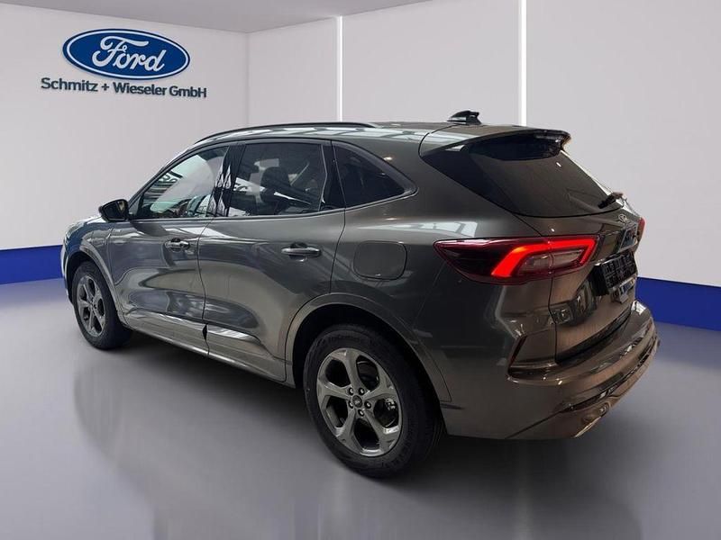 Neu Ford Kuga ST-Line 242 PS (177 kW) 2026 Magneticgrau (metallic) SUV