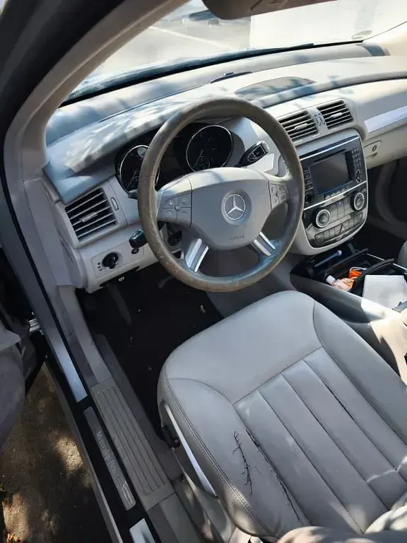 Gebraucht Mercedes R350 272 PS (200 kW) 2007 Silber Kombi