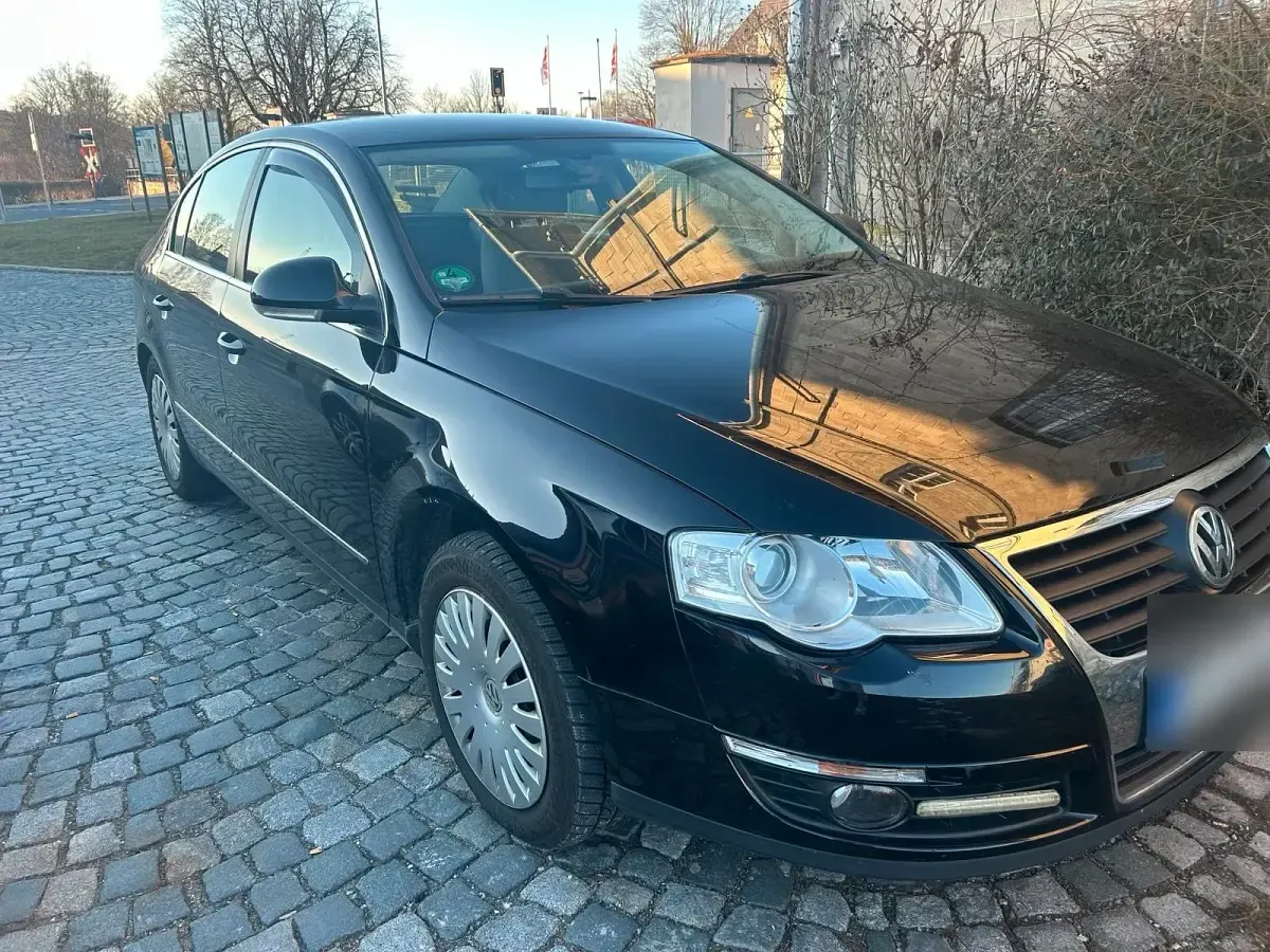 Usata VW Passat 101 CV (74 kW) 2006 Nero Berlina