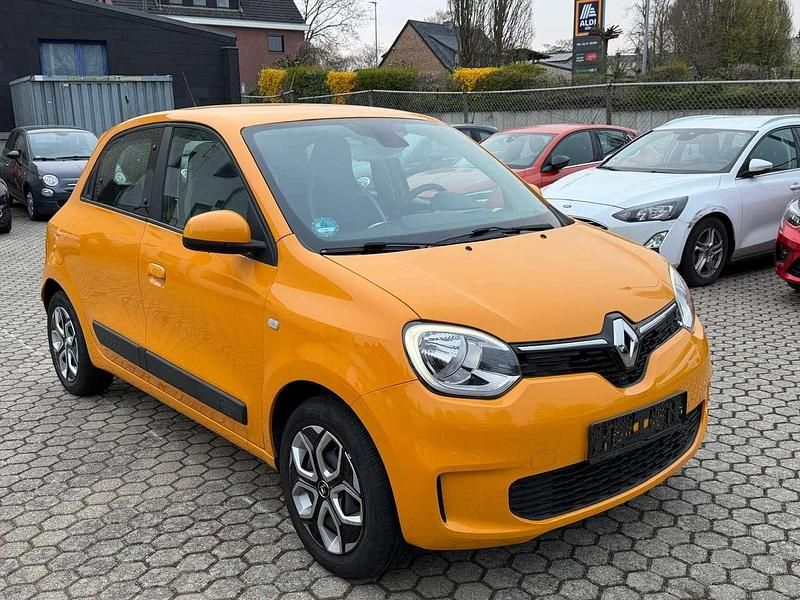 Gebraucht Renault Twingo LIMITED 73 PS (53 kW) 2020 Gelb Kleinwagen