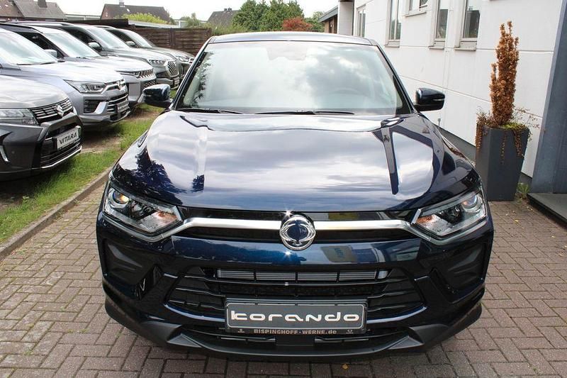 Neu KGM Korando 163 PS (119 kW) 2025 Blau SUV