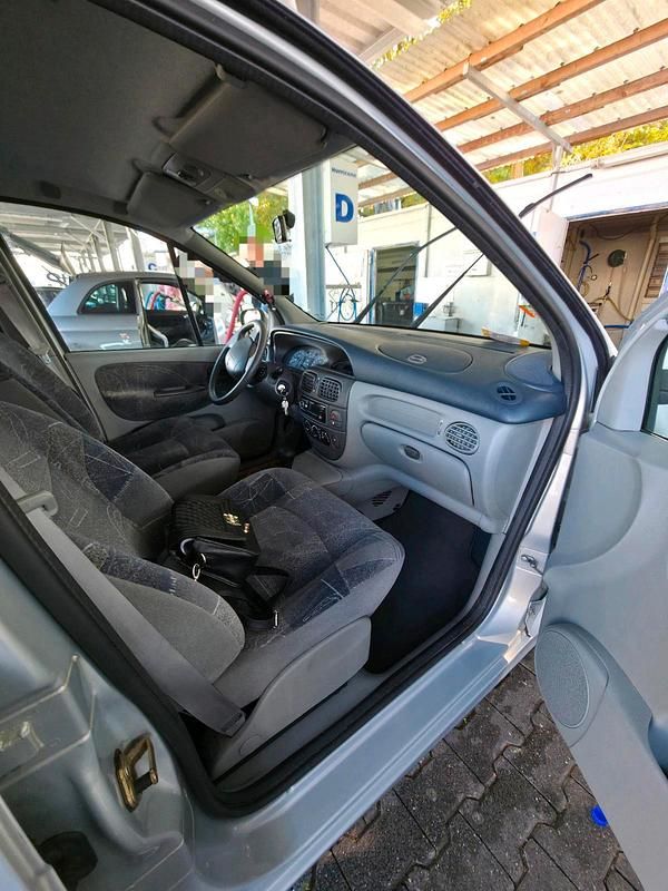 Gebraucht Renault Scénic 107 PS (78 kW) 1999 Grau Van / Kleinbus