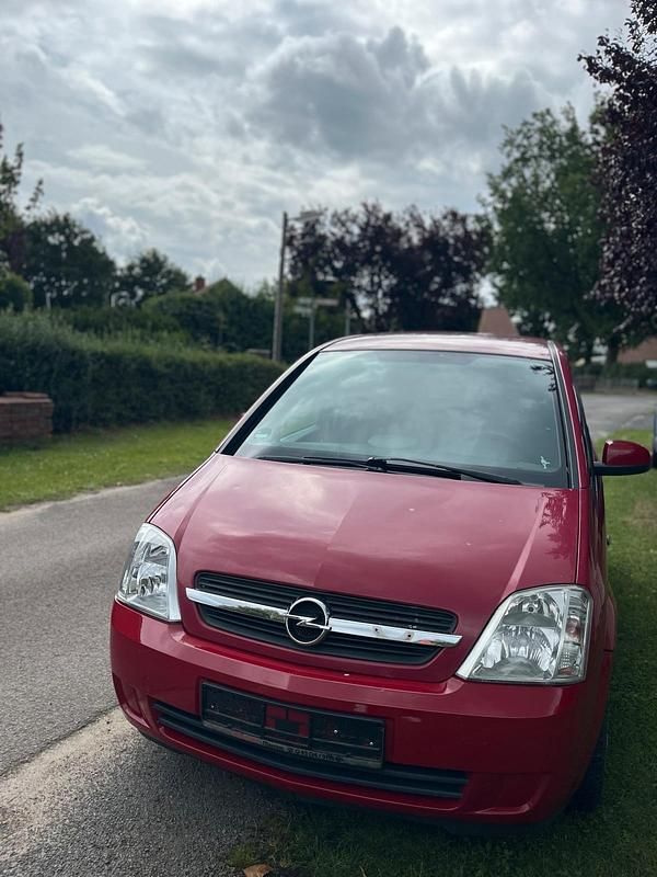 Rot Gebraucht 2003 Opel Meriva Van / Kleinbus | 1.300 € (Guter Preis) - Bild 1/4