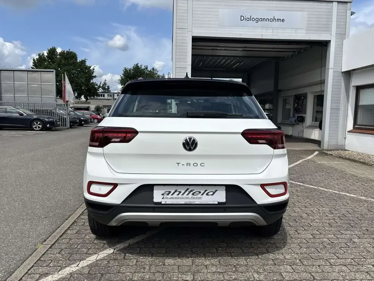 Usata VW T-Roc Life 150 CV (110 kW) 2022 Bianco SUV