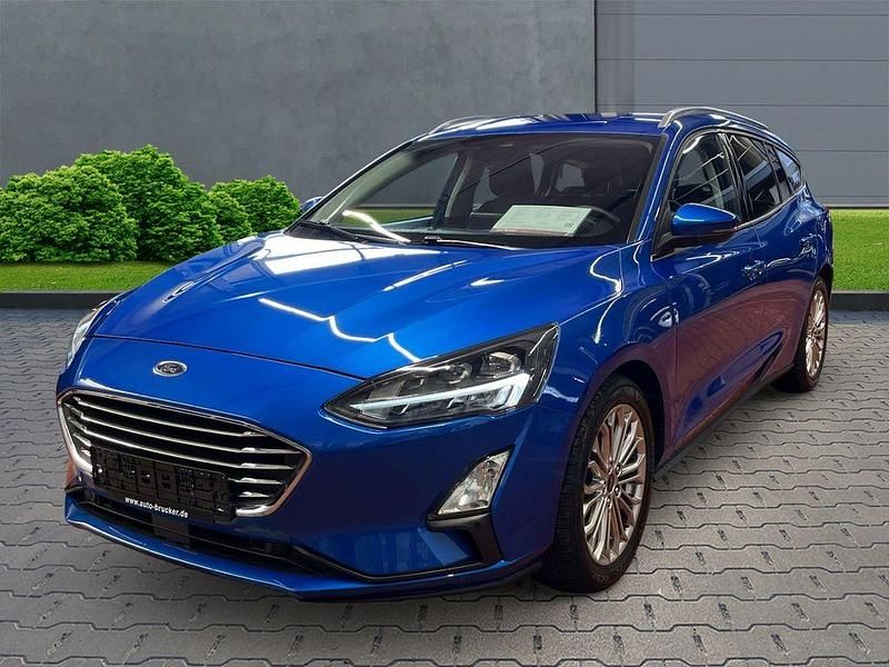 Gebraucht Ford Focus Titanium 150 PS (110 kW) 2020 Blau Kombi