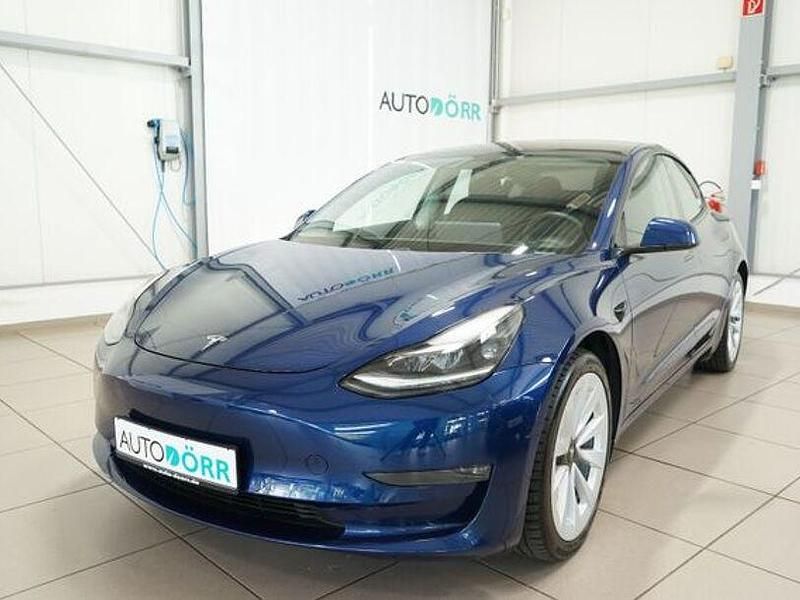 Blau Gebraucht 2021 Tesla Model 3 Limousine | 27.900 € (Fairer Preis) - Bild 1/4