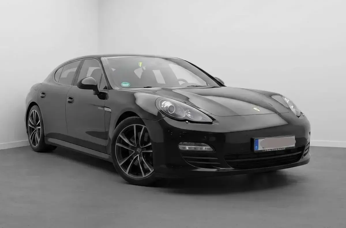 Gebraucht Porsche Panamera Diesel 250 PS (183 kW) 2012 Schwarz Kleinwagen