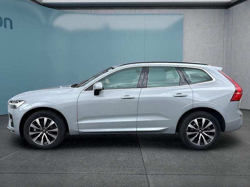 Grau Gebraucht 2024 Volvo XC60 Core SUV | 44.299 € (Superpreis) - Bild 1/4