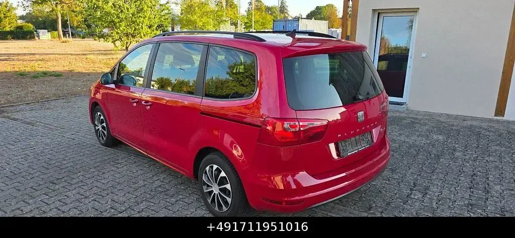 Gebraucht Seat Alhambra Style 140 PS (102 kW) 2011 Rot Van / Kleinbus