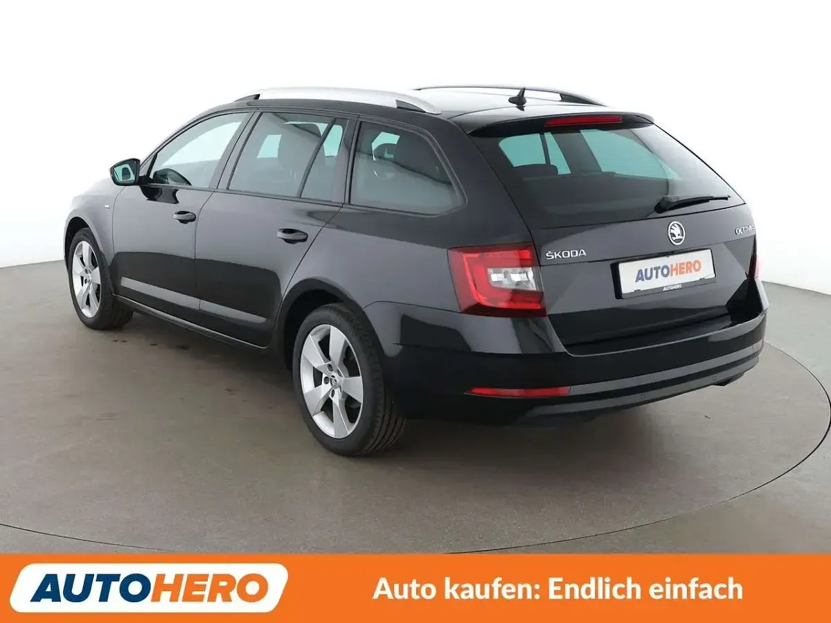 Gebraucht Skoda Octavia Clever 150 PS (110 kW) 2018 Cerna magic/black magic Kombi
