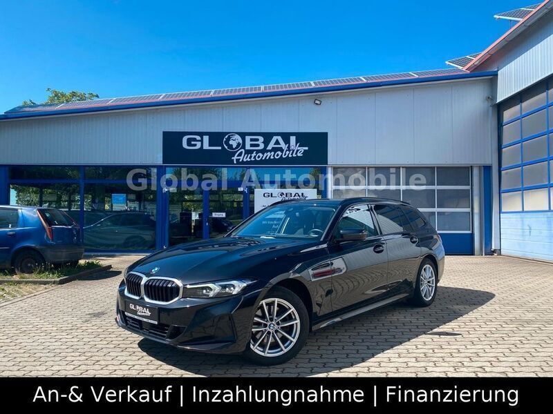 Saphirschwarz Gebraucht 2023 BMW 320 Kombi | 26.990 € (Guter Preis) - Bild 1/4