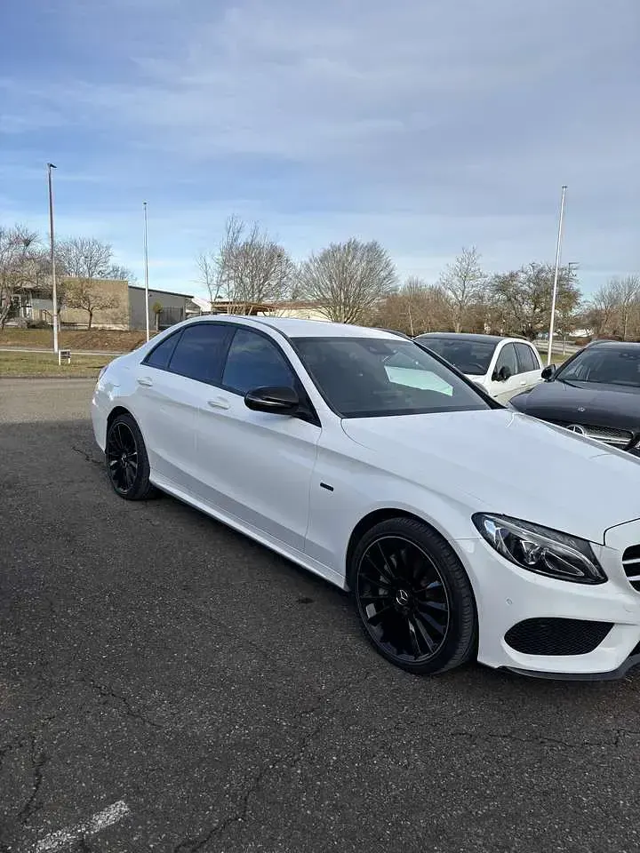 Gebraucht Mercedes C350e 211 PS (155 kW) 2018 Limousine