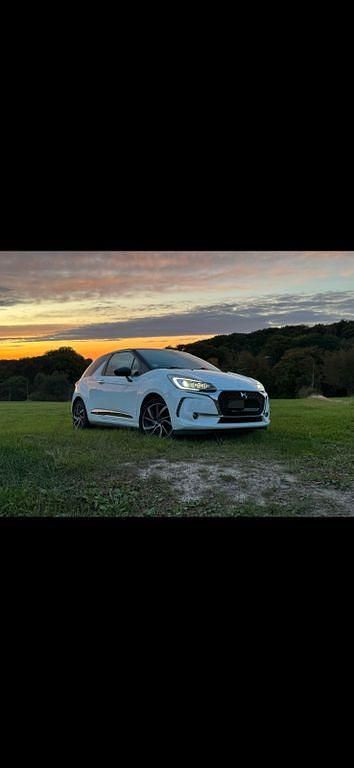 Gebraucht DS Automobiles DS3 So Chic 110 PS (80 kW) 2016 Weiß Kleinwagen