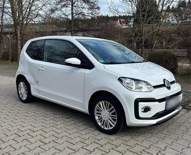Second-hand VW up! 90 CP (66 kW) 2018 Alb Hatchback