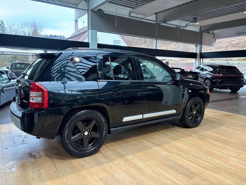 Gebraucht Jeep Compass Limited 170 PS (125 kW) 2009 Black clear coat SUV