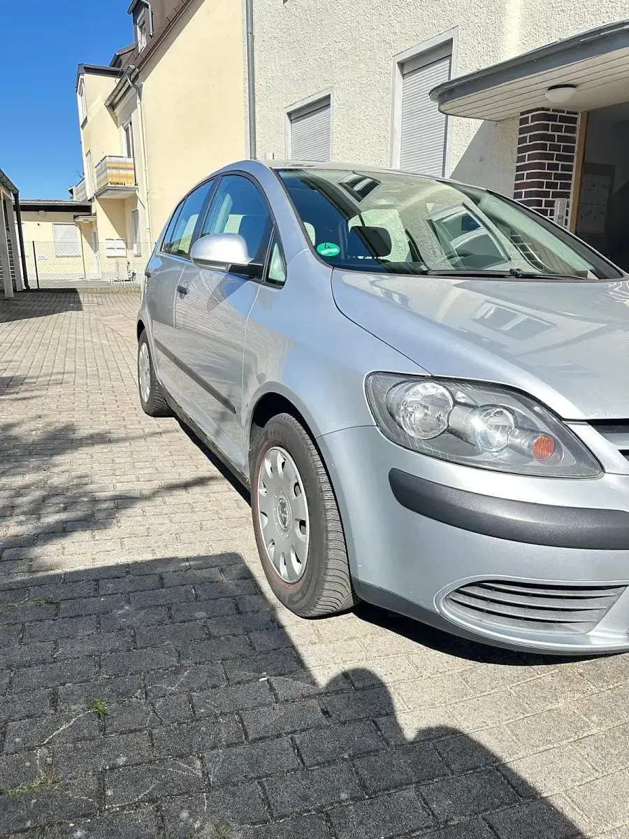 Używany VW Golf Plus Cross 75 KM (55 kW) 2005 Srebrny Minivan