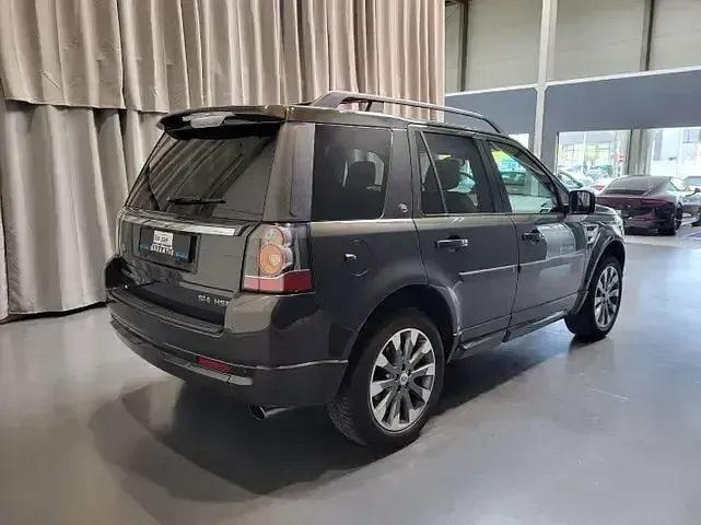 Gebraucht Land Rover Freelander 2 SE 241 PS (177 kW) 2012 Grau SUV