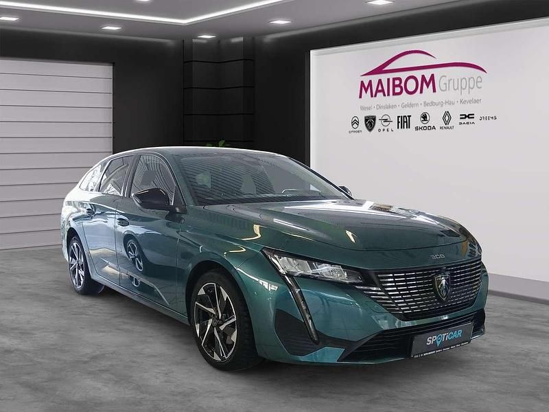 Gebraucht Peugeot 308 SW Allure 131 PS (96 kW) 2023 Blau/typ aussenverkleidung met Kombi