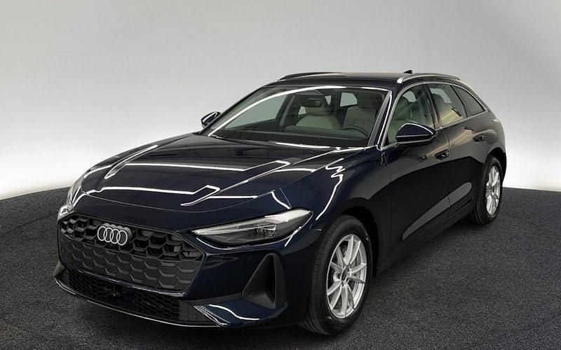 Neu Audi A5 Ambiente 150 PS (110 kW) 2026 Firmamentblau metallic Kombi