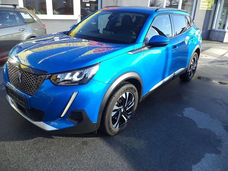Gebraucht Peugeot 2008 Allure 101 PS (74 kW) 2020 Blau metallic dreisch perlmutt SUV