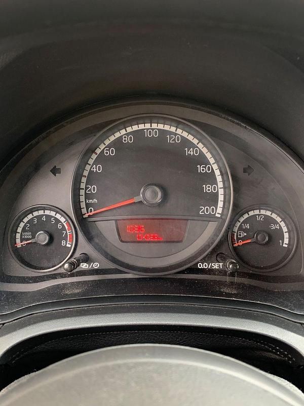 Gebraucht VW up! move up! 60 PS (44 kW) 2014 Weiß Kleinwagen