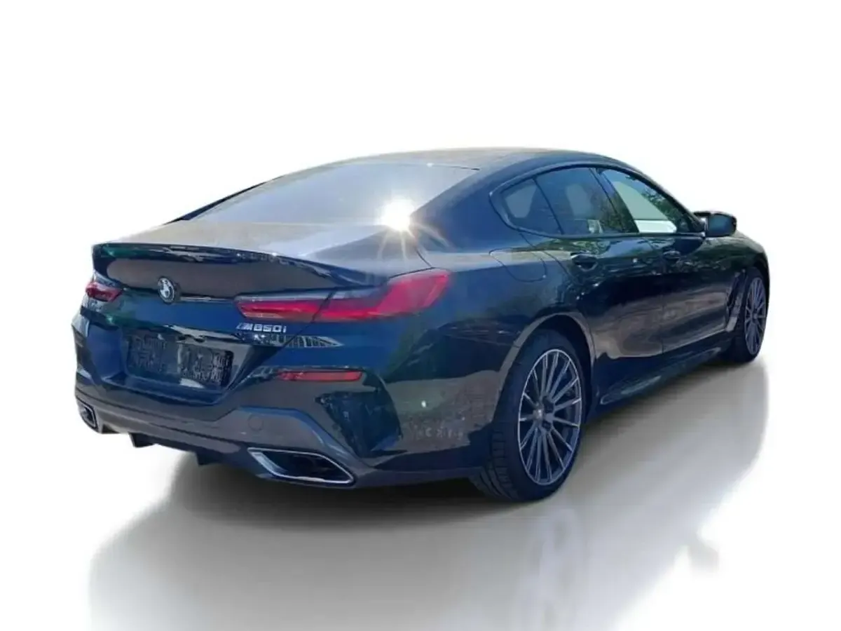 Gebraucht BMW M850 Performance 530 PS (389 kW) 2022 Carbonschwarz met. Coupé