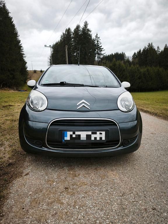 Gebraucht Citroën C1 68 PS (50 kW) 2010 Grau Kleinwagen
