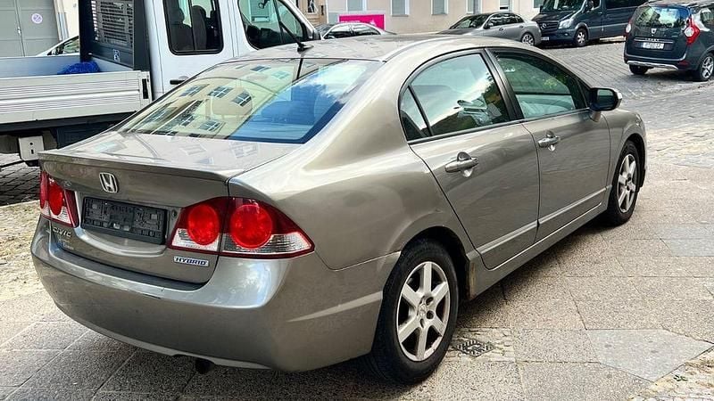 Gebraucht Honda Civic Elegance 116 PS (85 kW) 2008 Gold Limousine