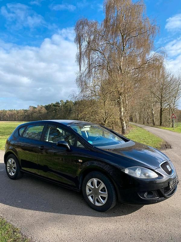 Gebraucht Seat Leon 86 PS (63 kW) 2008 Schwarz Kleinwagen