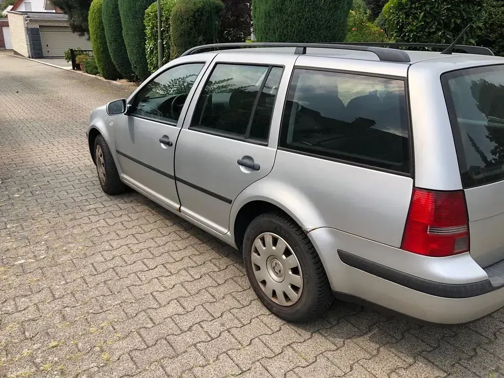 Gebraucht VW Golf IV Ocean 101 PS (74 kW) 2005 Silber Kombi