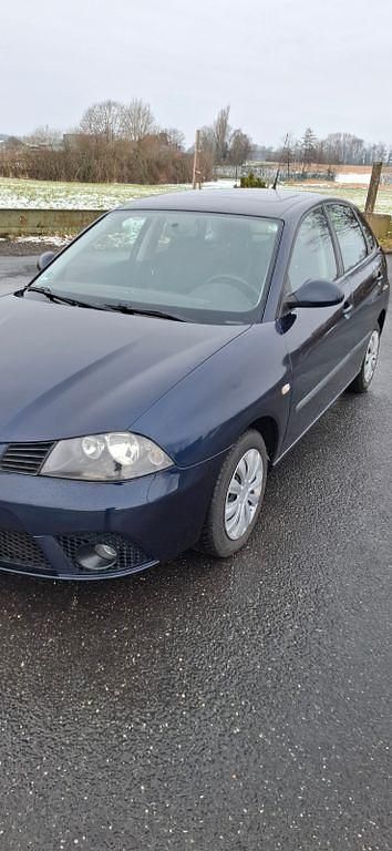 Gebraucht Seat Ibiza 101 PS (74 kW) 2007 Blau Limousine