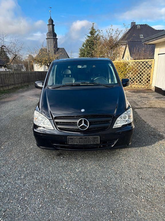 Gebraucht Mercedes Vito 224 PS (164 kW) 2011 Schwarz Van