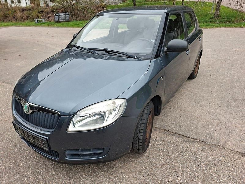 Gebraucht Skoda Fabia 60 PS (44 kW) 2010 Grau Kleinwagen
