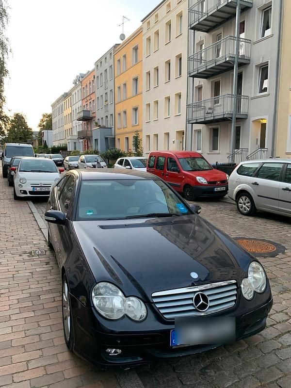 Gebraucht 2006 Mercedes C180 Coupé | 1.500 € (Fairer Preis) - Bild 1/3