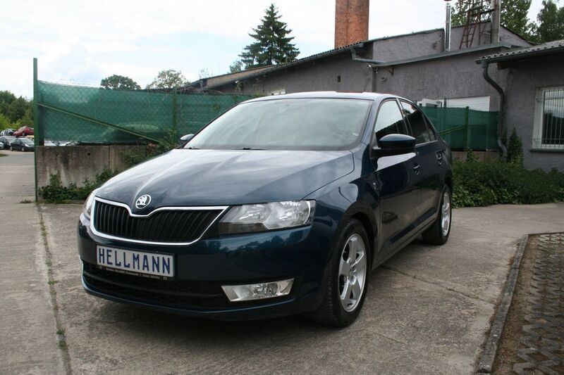 Gebraucht Skoda Rapid 75 PS (55 kW) 2013 Blau Limousine