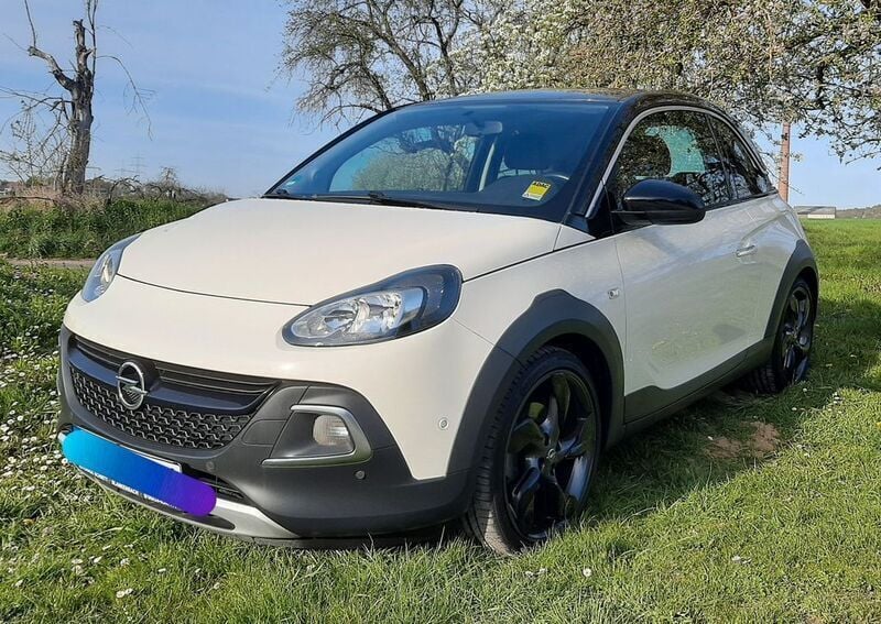 Weiß Gebraucht 2017 Opel Adam Rocks Rocks Kleinwagen | 9.990 € (Guter Preis) - Bild 1/4