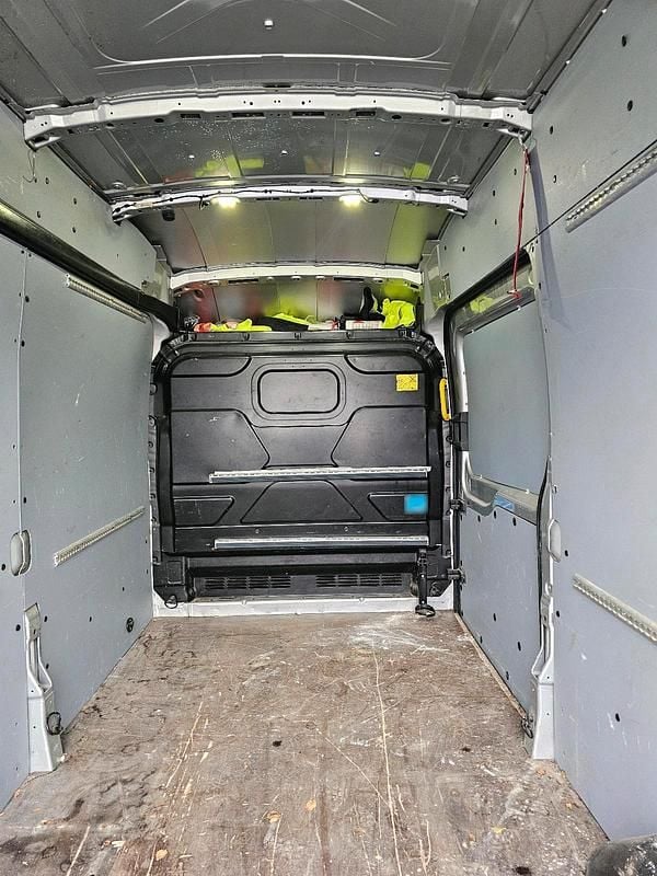 Usata Ford Transit 125 CV (91 kW) 2014 Argento Monovolume