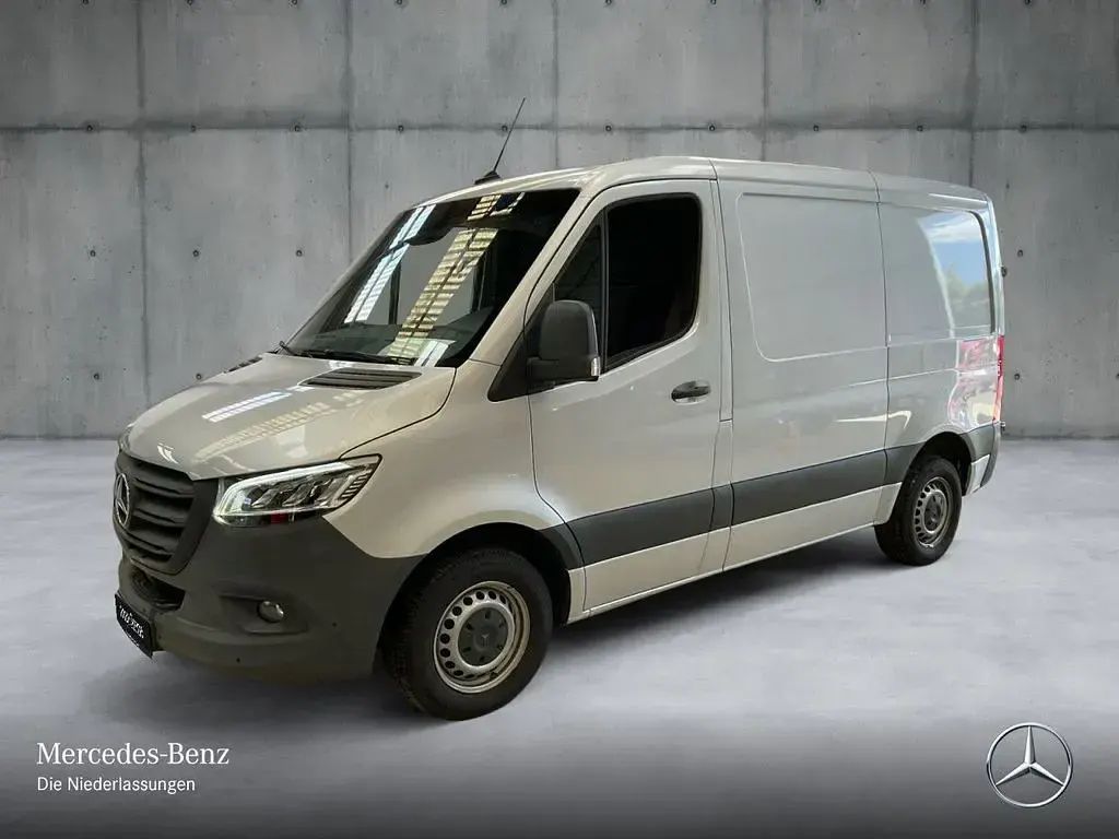 Gebraucht Mercedes Sprinter 143 PS (105 kW) 2021 Silber Van