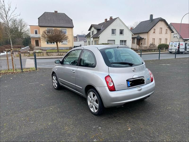 Gebraucht Nissan Micra 68 PS (50 kW) 2009 Grau Kleinwagen