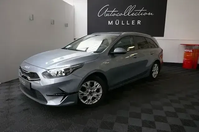 Gebraucht Kia Ceed Sportswagon 160 PS (117 kW) 2023 Andere Limousine
