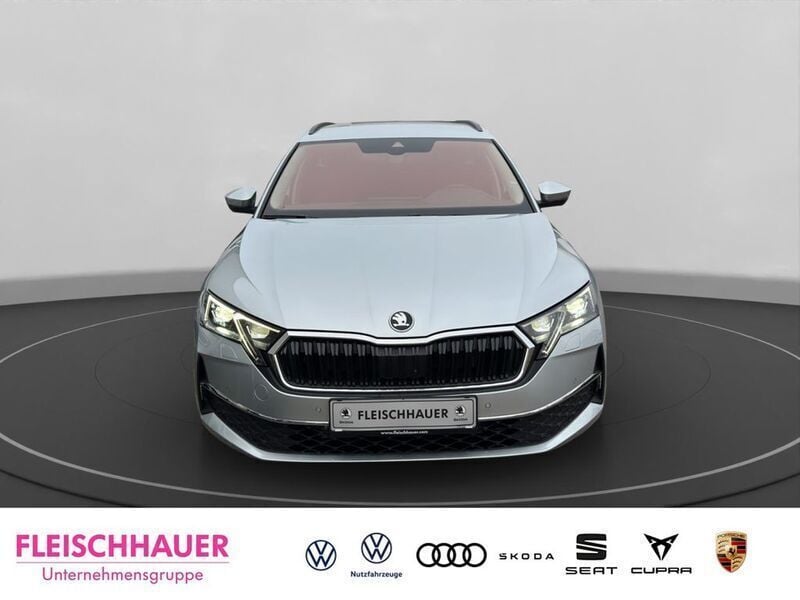 Gebraucht Skoda Octavia Selection 265 PS (194 kW) 2025 Silber Kombi