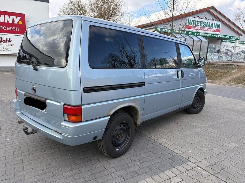 Gebraucht VW T4 110 PS (80 kW) 1995 Blau Van