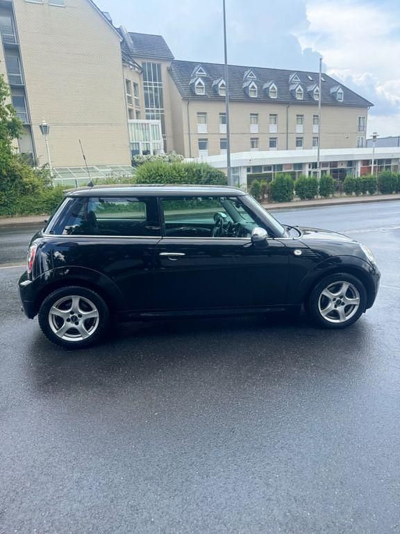 Gebraucht Mini One D 90 PS (66 kW) 2010 Schwarz Kleinwagen