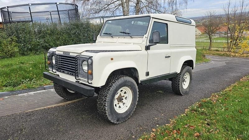 Gebraucht Land Rover Defender 113 PS (83 kW) 1997 Weiß SUV