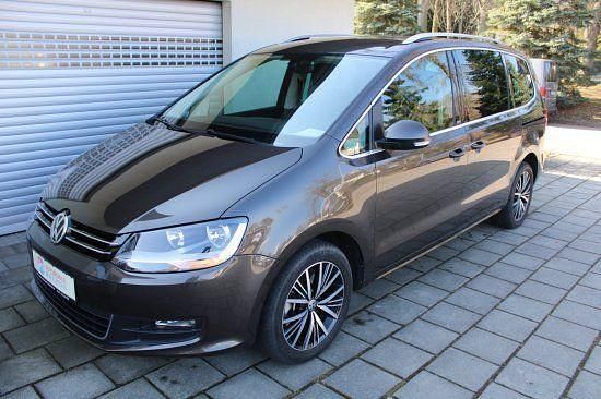 Gebraucht VW Sharan Allstar 150 PS (110 kW) 2016 Blackoakbrown Van / Kleinbus