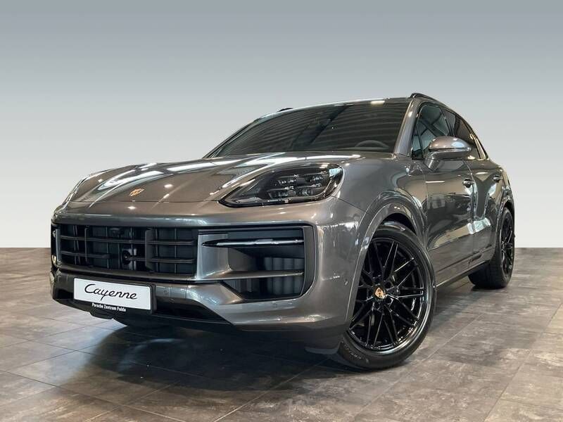 Quarzitgraumetallic Gebraucht 2025 Porsche Cayenne SUV | 108.890 € - Bild 1/4