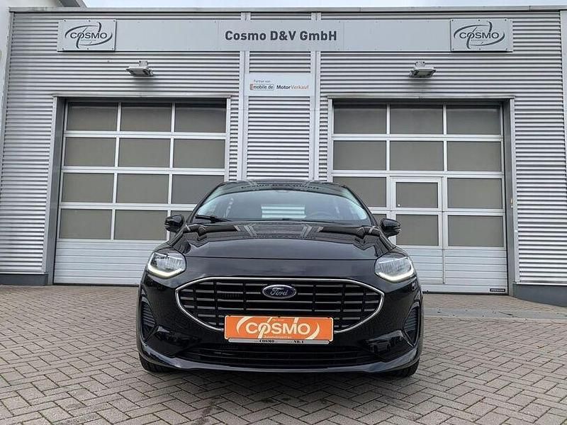 Gebraucht Ford Fiesta Titanium 125 PS (91 kW) 2024 Schwarz Kleinwagen
